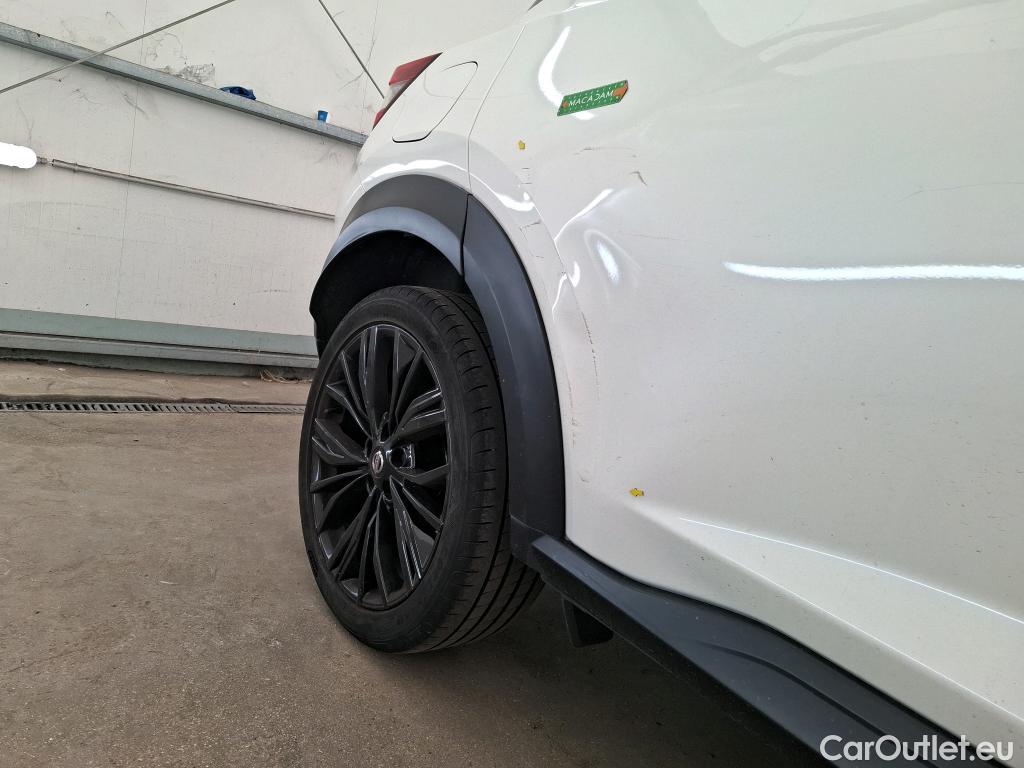  Nissan  Juke NISSAN  / 2019 / 5P / Crossover DIG-T 114 DCT Enigma(SP)(SL) #2