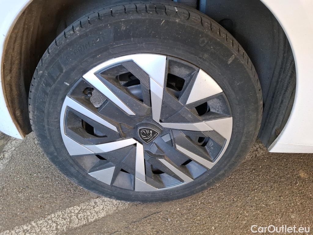  Peugeot  208  Active 1.2 PureTech 100CV BVM6 E6d #37