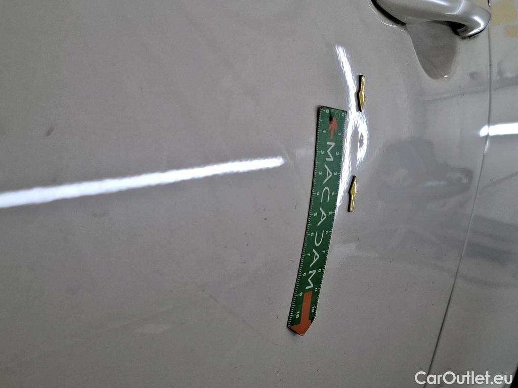  Nissan  Juke NISSAN  / 2019 / 5P / Crossover DIG-T 114 DCT Enigma(SP)(SL) #9
