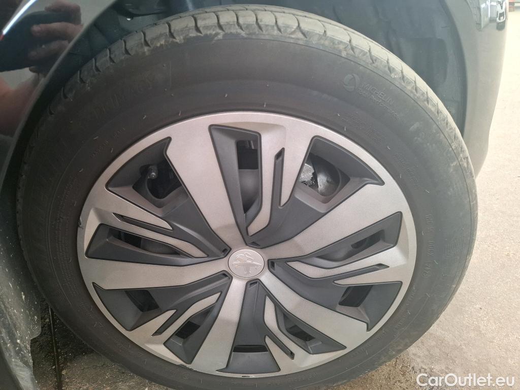  Peugeot  208  Active Pack 1.2 PureTech 100CV BVM6 E6d #4