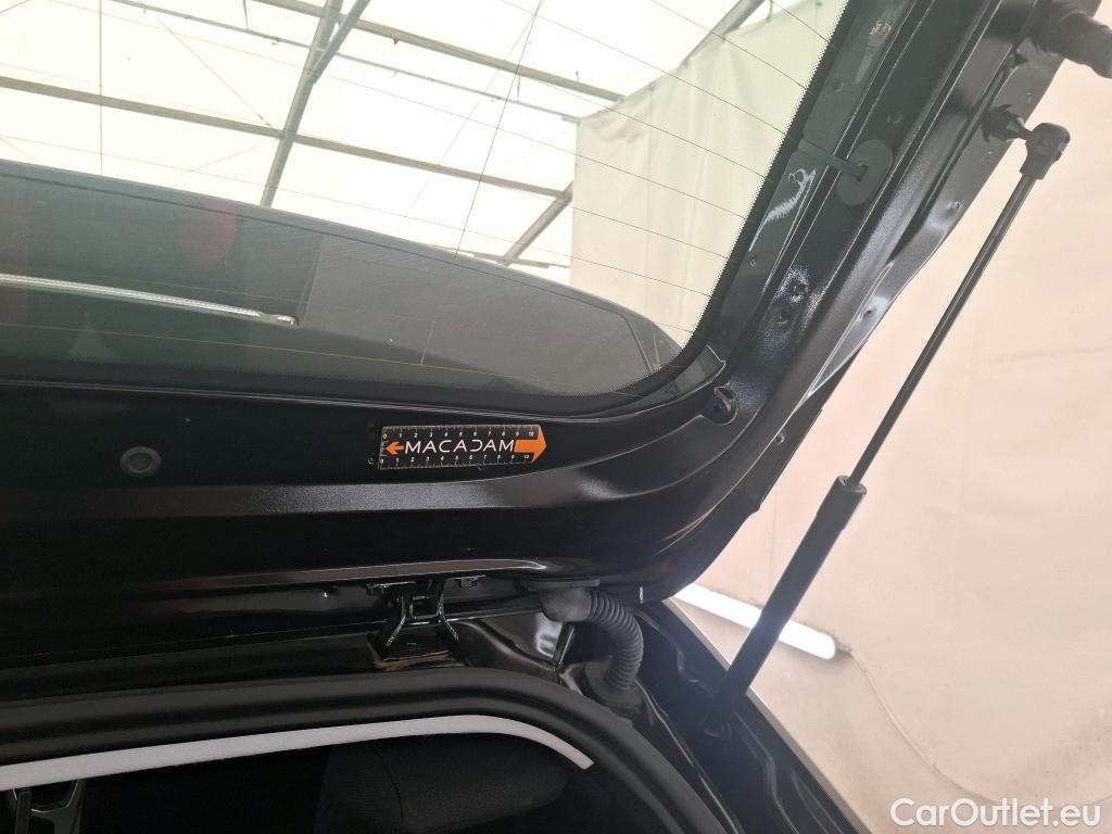  Peugeot  208  Active Pack 1.2 PureTech 100CV BVM6 E6d #8