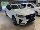  Volvo  XC60  Plus Dark AWD 2.0 B4 145KW AT8 E6d #23