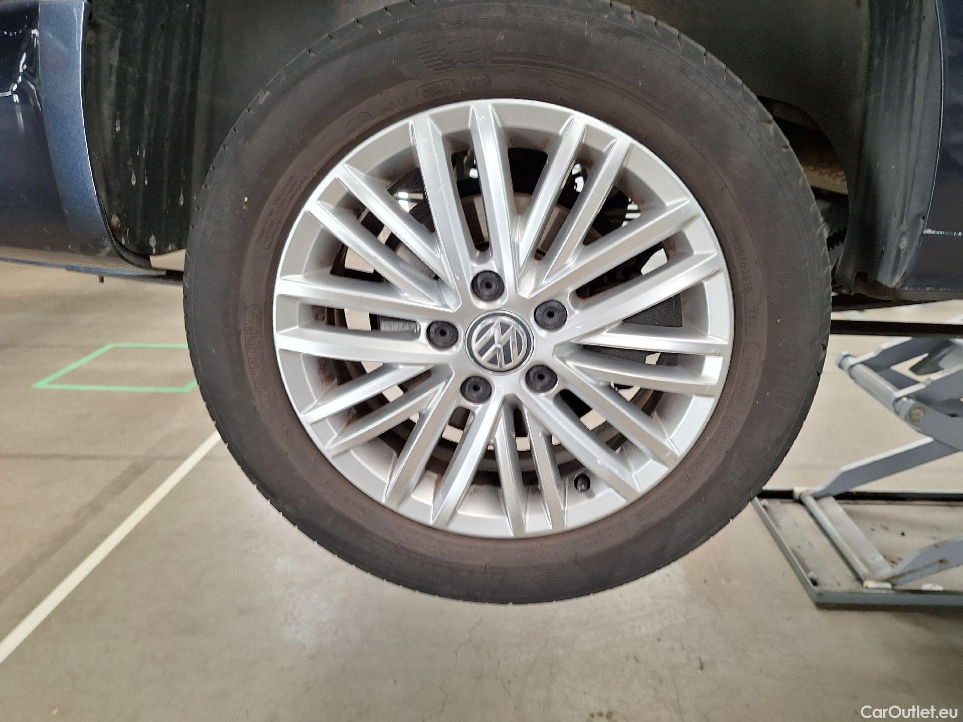  Volkswagen  Caddy VW,  '15,  Max.2.0TDI 75kW High.DSG #22