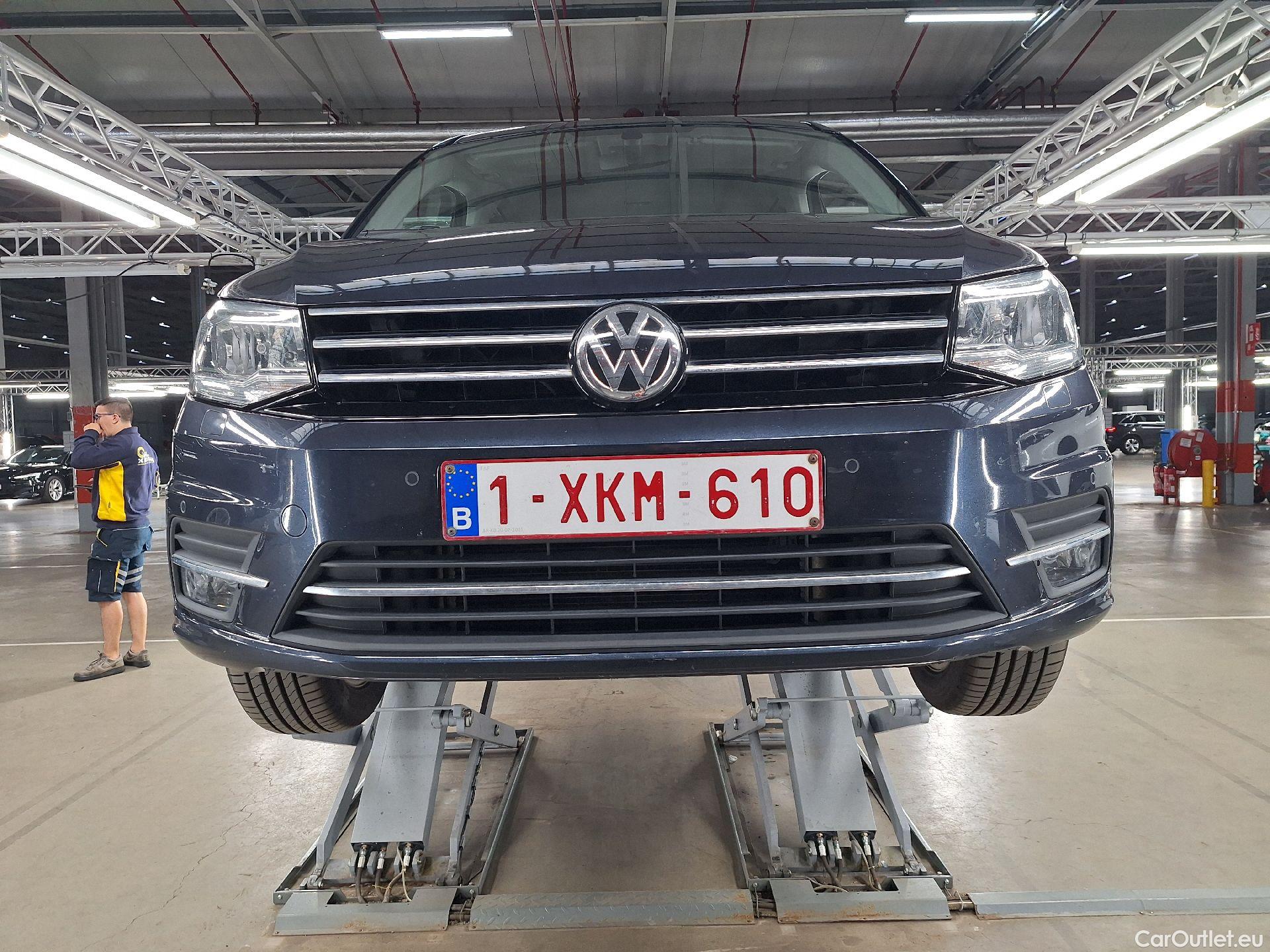  Volkswagen  Caddy VW,  '15,  Max.2.0TDI 75kW High.DSG #26