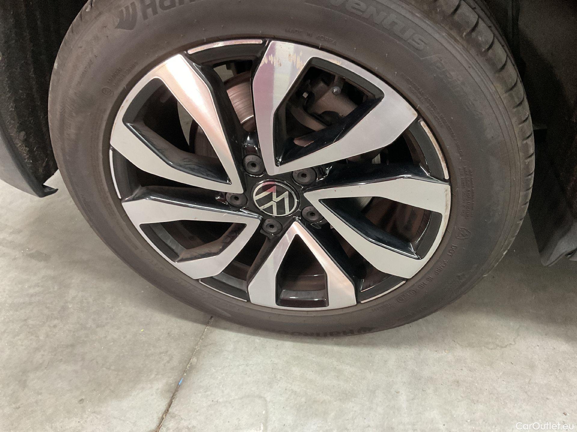  Volkswagen  Golf  VW, VIII '20, 1.0TSI 81 Active 5d #23