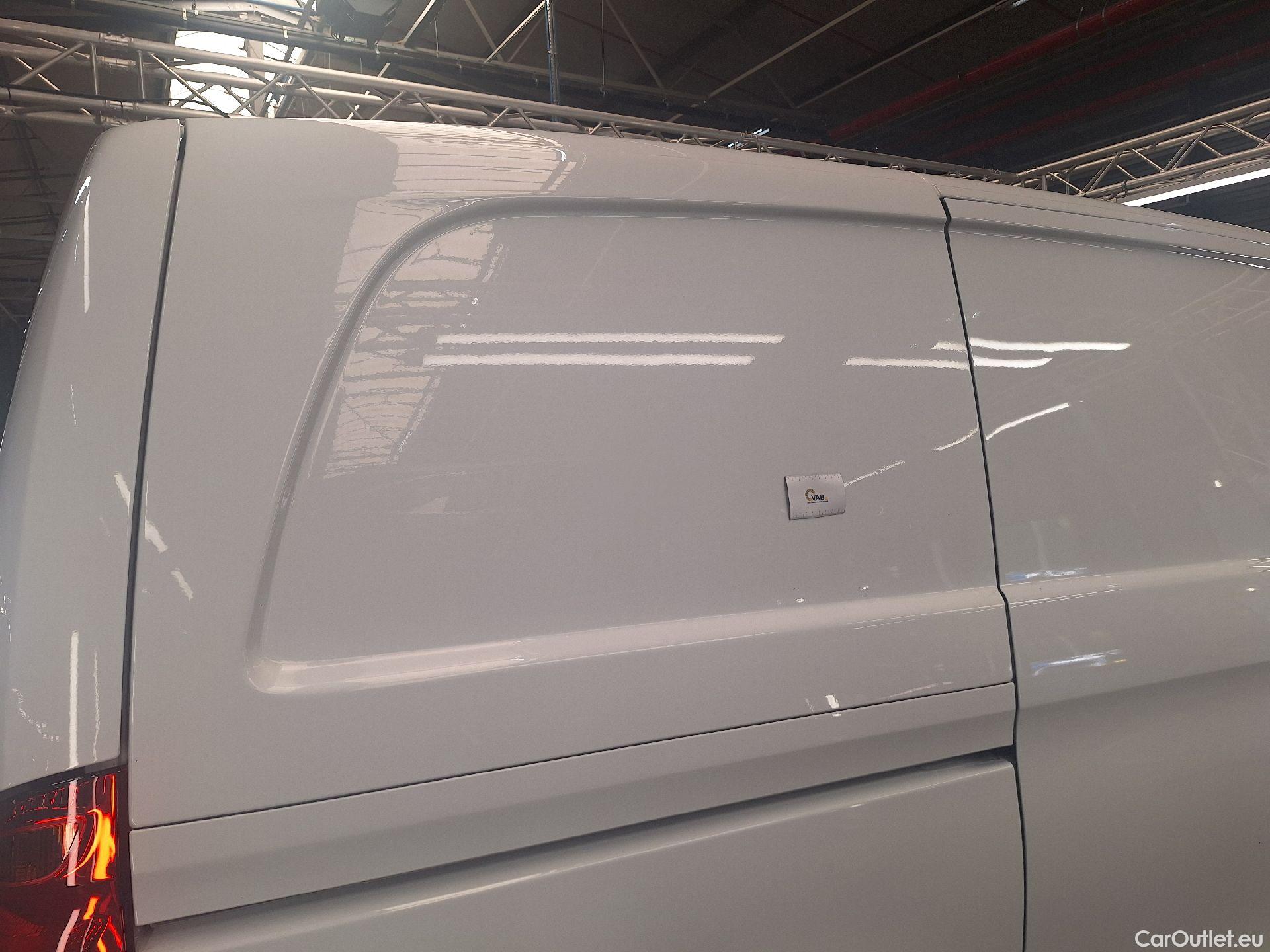  Mercedes  Vito Mercedes, _ FL'20, Mercedes-Benz  110 CDI L1 4d #17