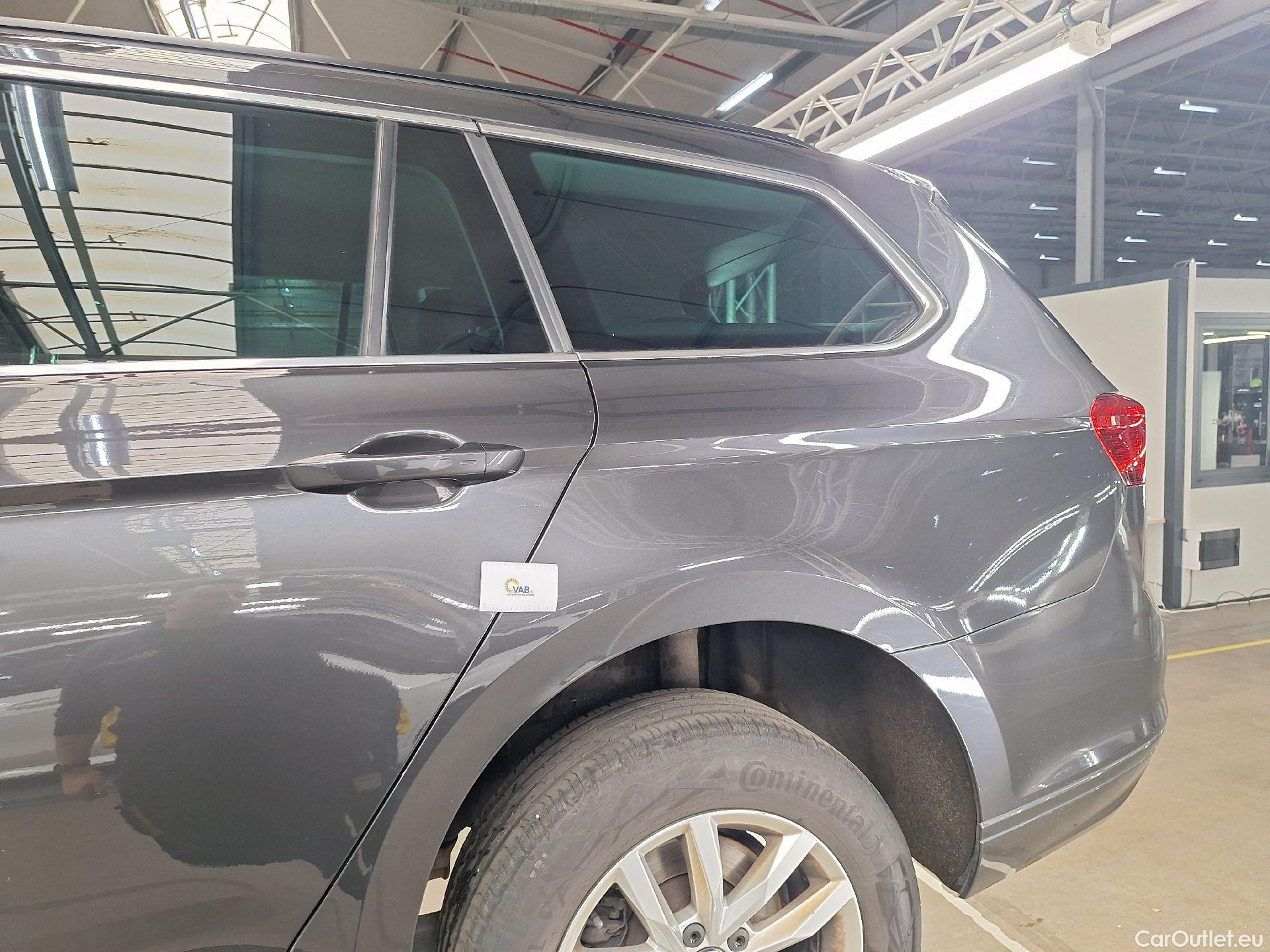  Volkswagen  Passat VW,  Variant FL'19, Pass.Var.TDI 122 Style Bus.DSG #20