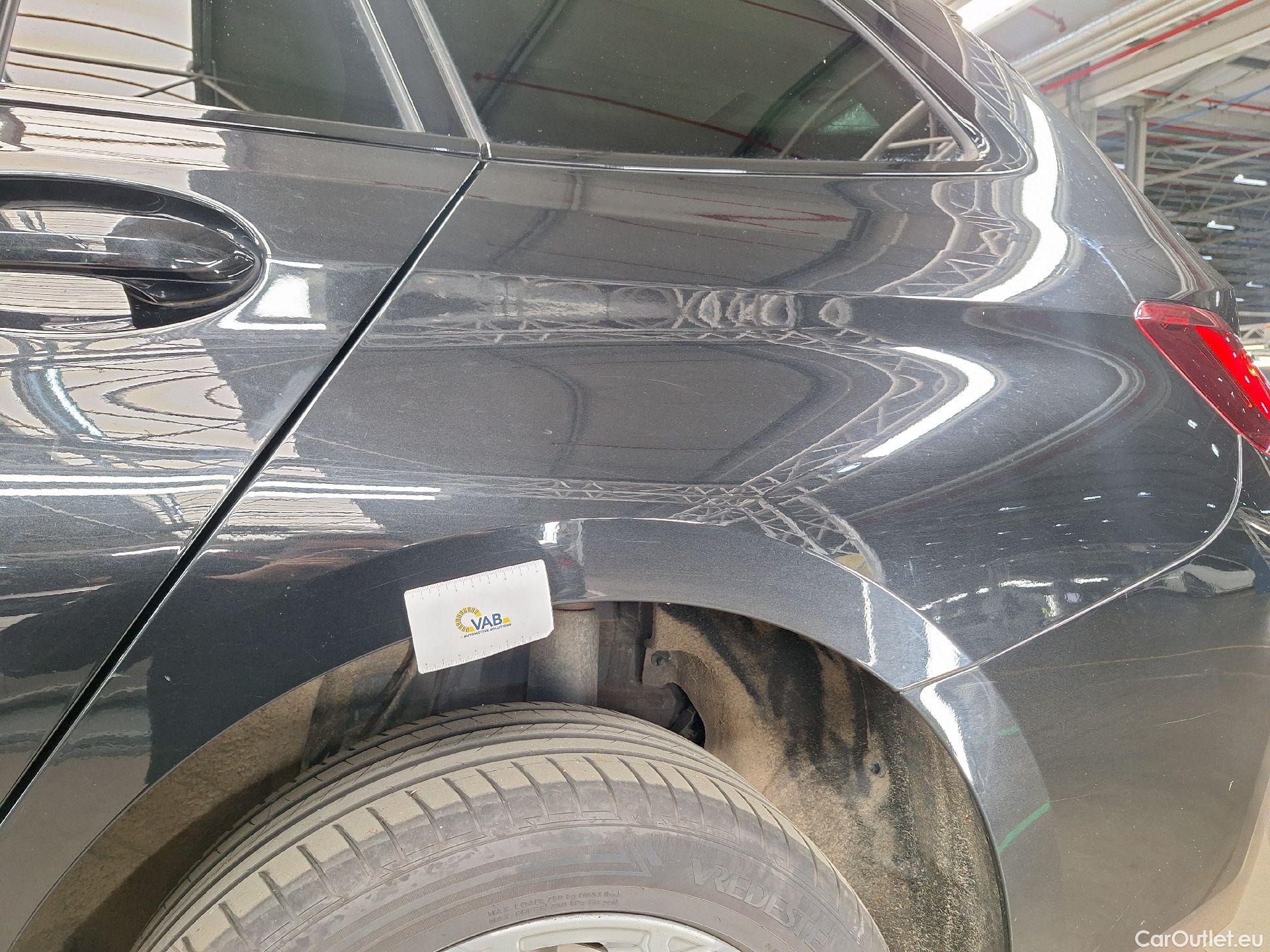  Bmw  Serie 3 BMW, 3-serie T FL'22, 318d Touring 100kW Aut. #21