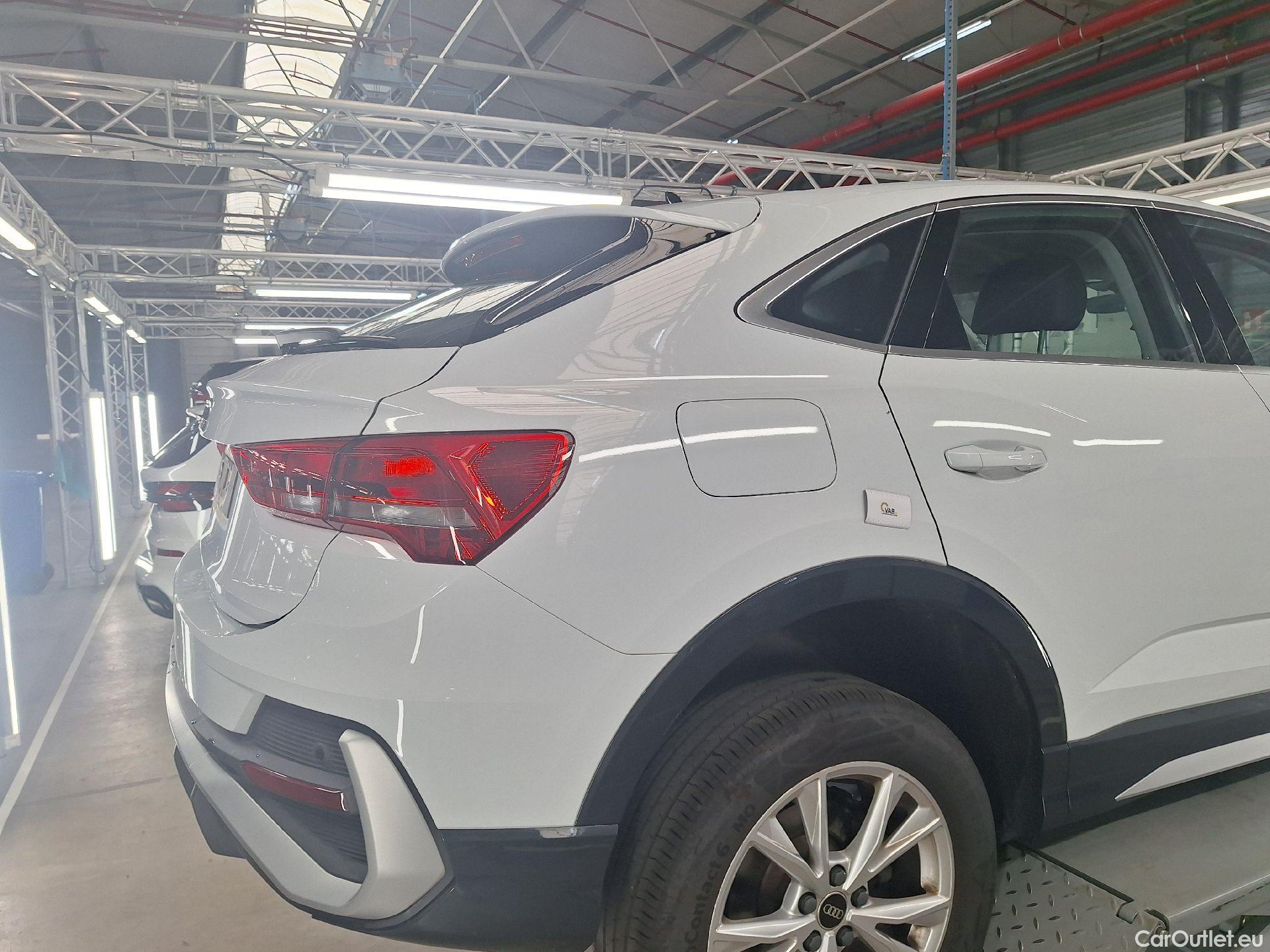  Audi  Q3 Audi,  SB '19,  SB 35 TDi 110kW S L.B.Str. #3