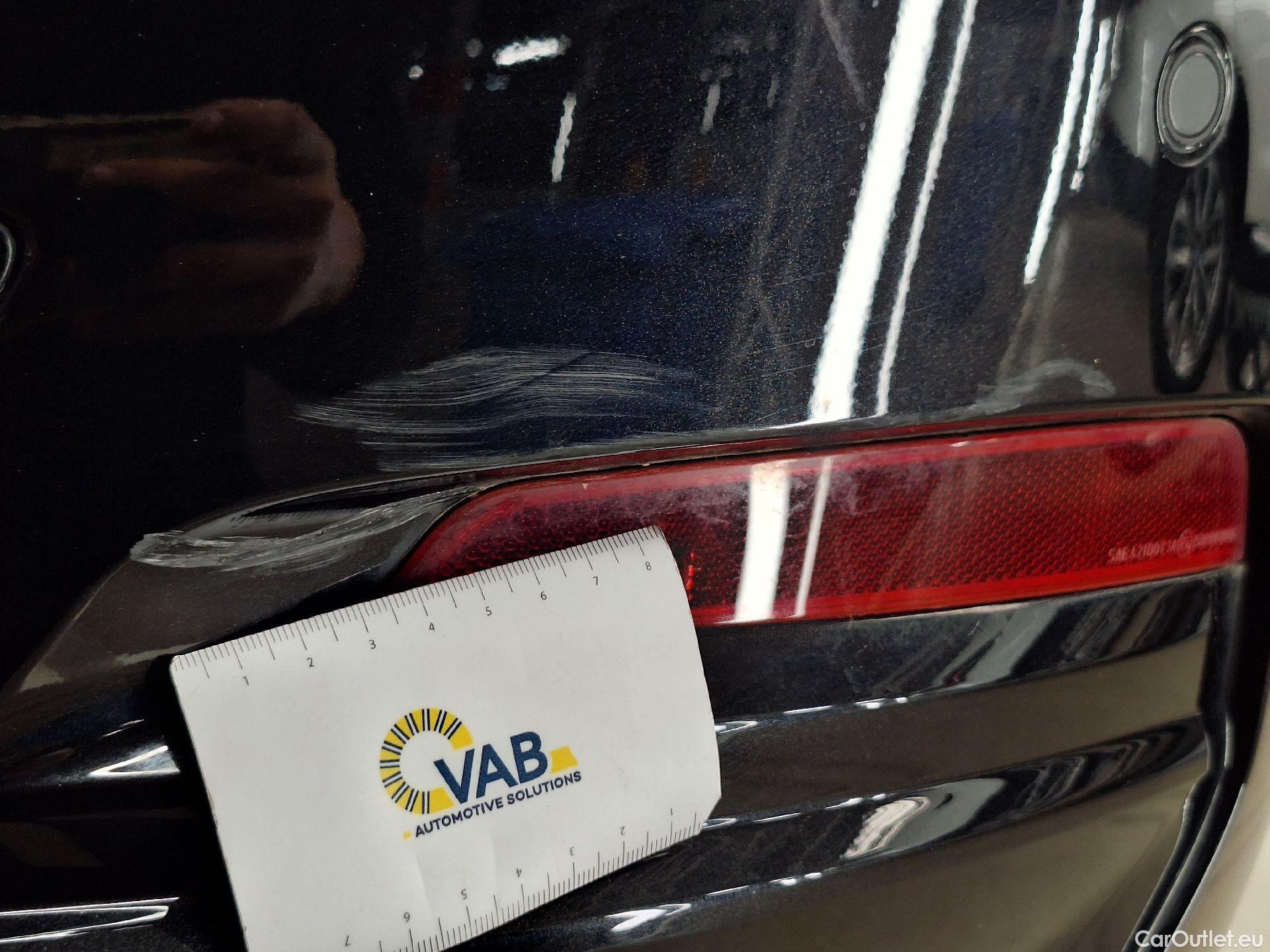  Bmw  Serie 3 BMW, 3-serie T FL'22, 318d Touring 100kW Aut. #25