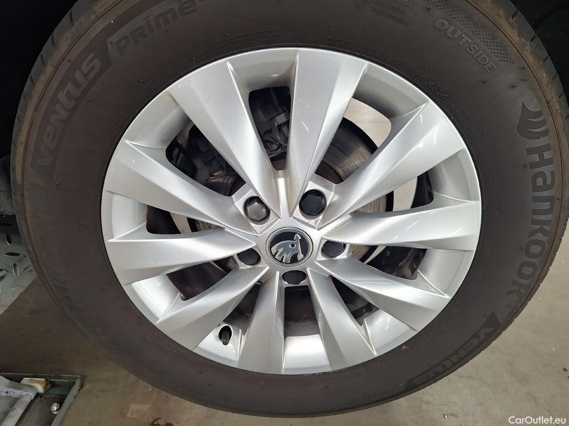  Skoda  Karoq Skoda,  '17,  2.0TDi 85kW Clever DSG #15