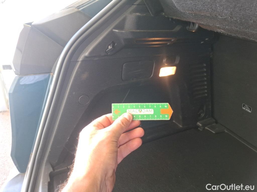  Peugeot  3008  II Active Pack 1.5 HDi 130CV BVM6 E6d #39