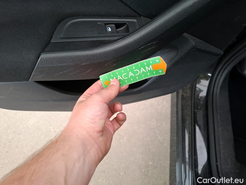  Skoda  KAMIQ  Ambition 1.0 TSI 110CV BVA7 E6d #40