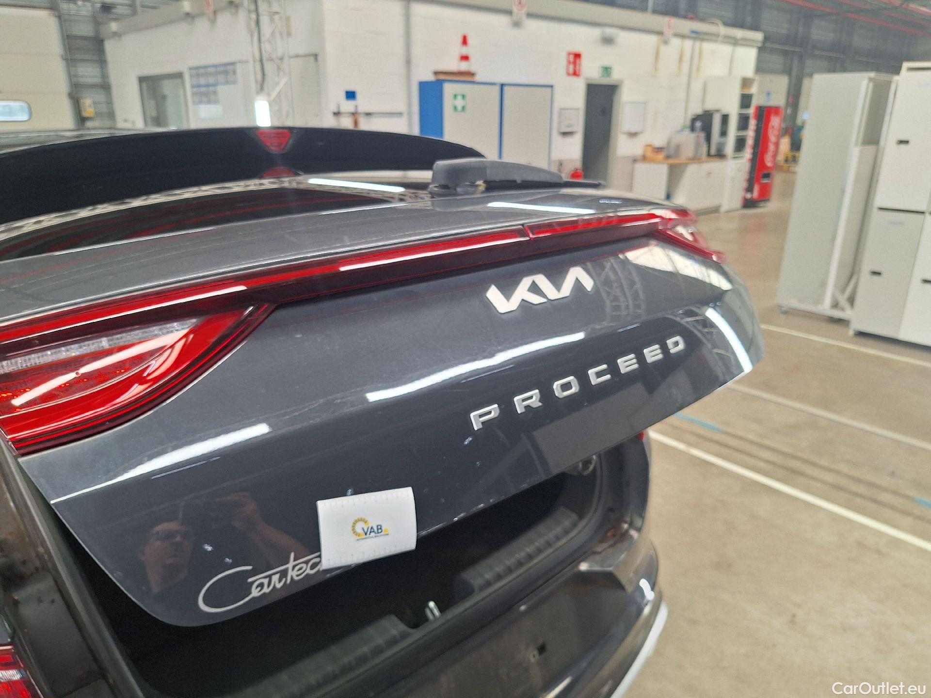  KIA  Cee'd Kia, ProCeed FL'21, ProCeed 1.5T 160 GT Line DCT #14