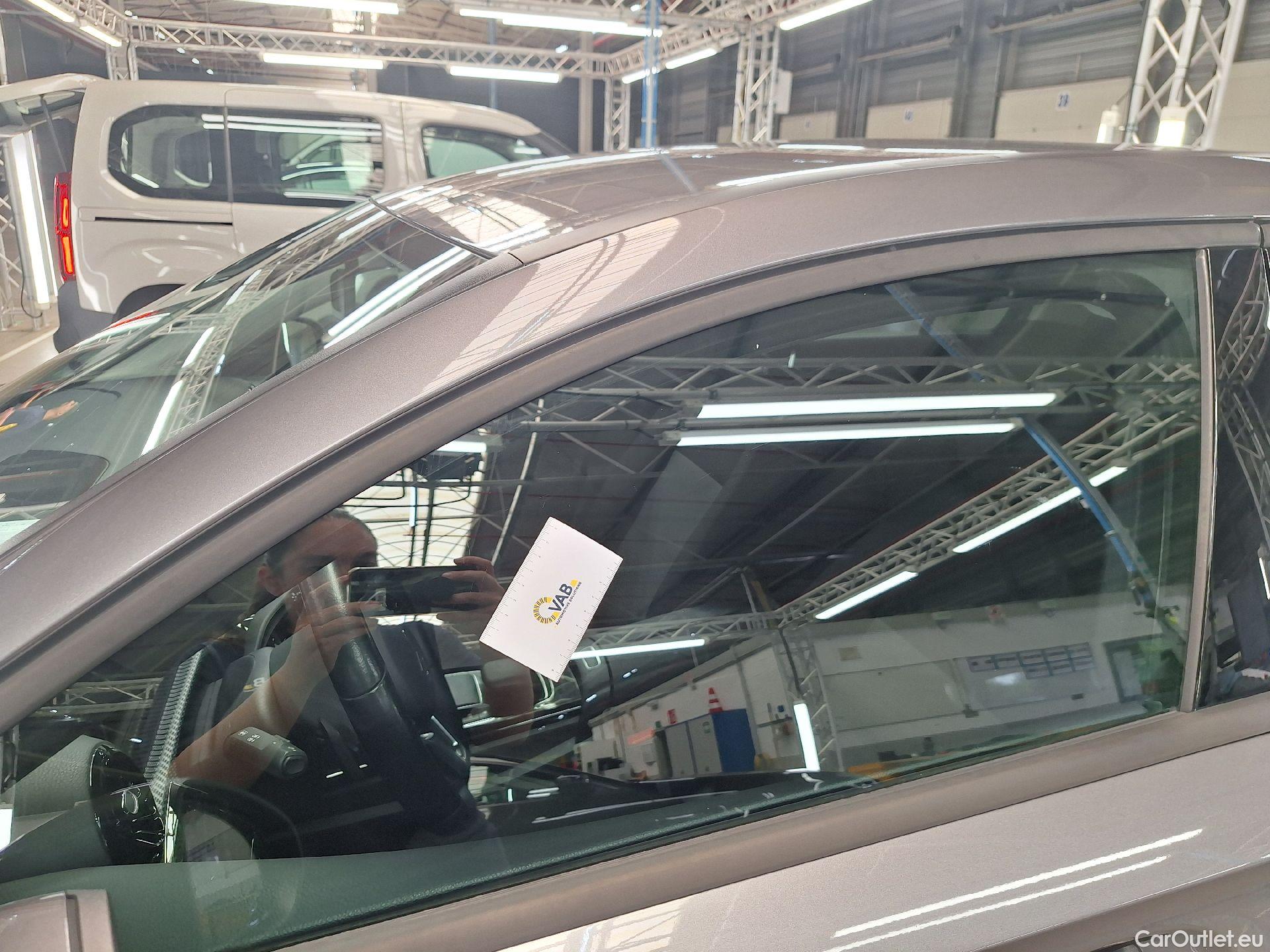  Mercedes  A-Klasse Mercedes, A-Class '18, Mercedes-Benz  A 180 d Business Solution A #47