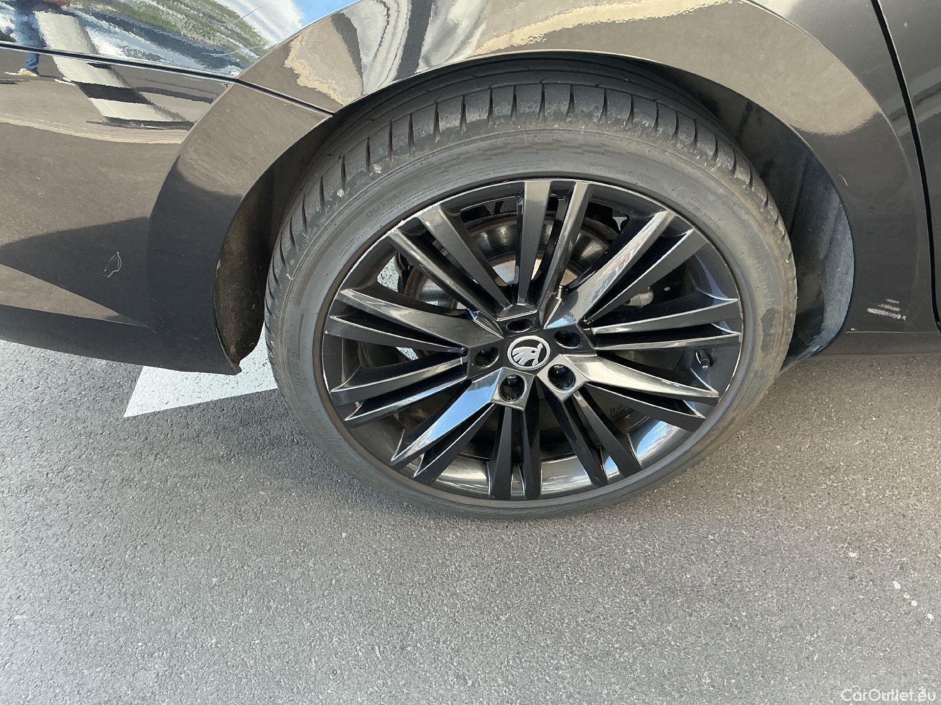  Skoda  Superb Skoda,  C FL'19 PHEV, Sup.Comb.PHEV 218 Clev+ iV DSG #25