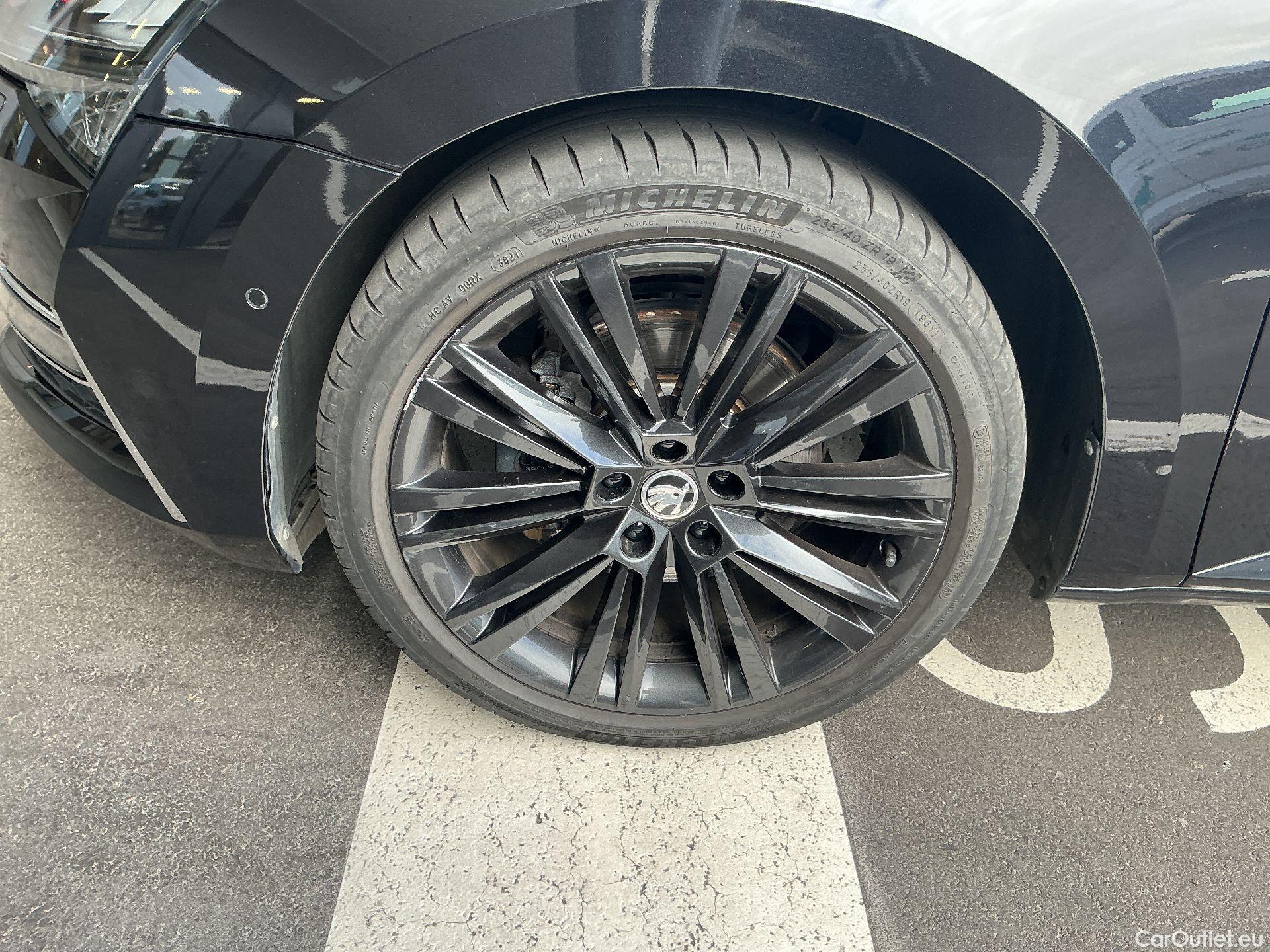  Skoda  Superb Skoda,  C FL'19 PHEV, Sup.Comb.PHEV 218 Clev+ iV DSG #4