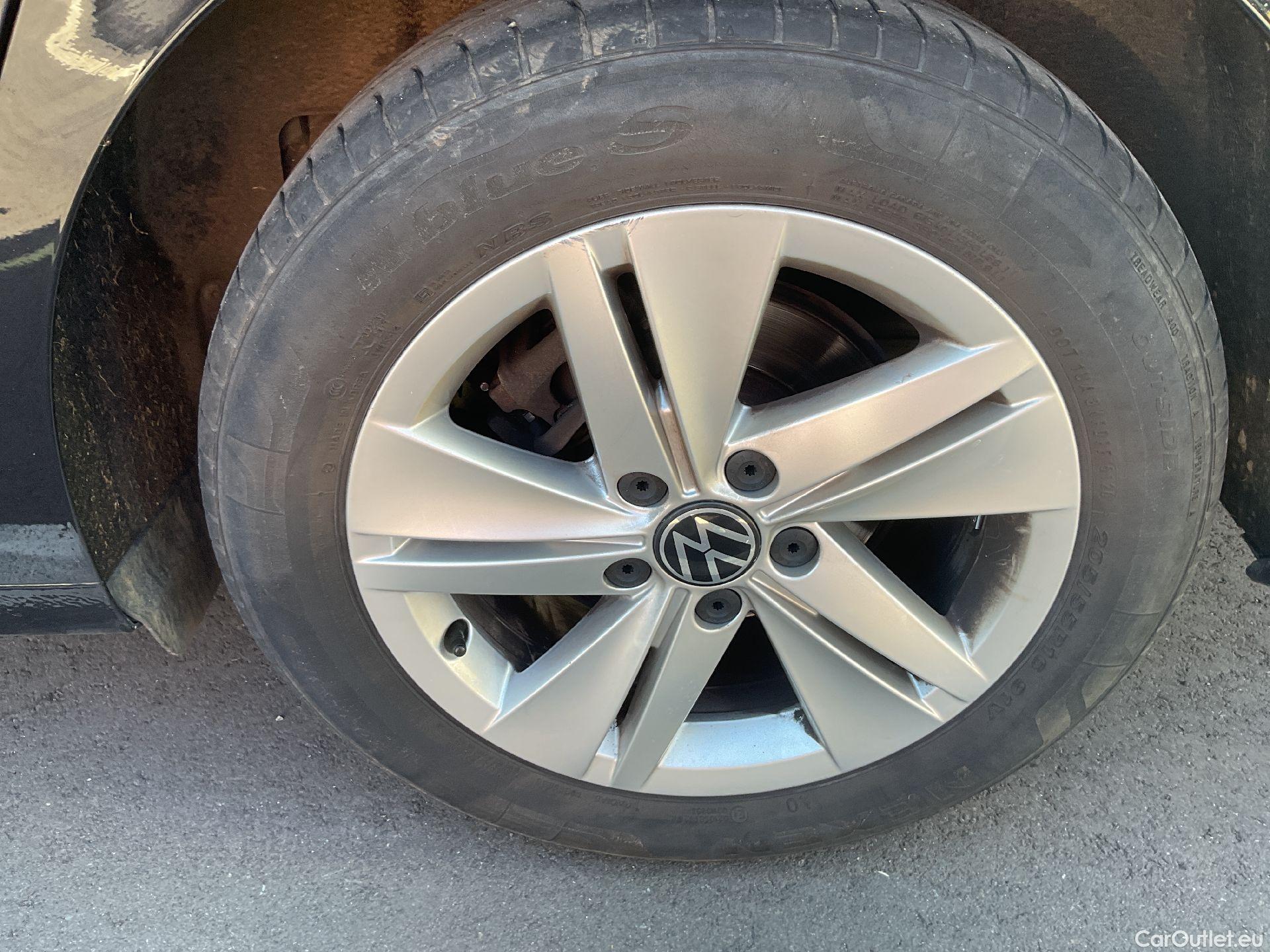  Volkswagen  Golf  VW, VIII Var '20, Var.2.0TDi 115 Life DSG #9