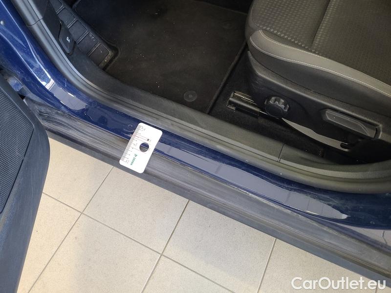  Ford  Focus  Break (2010) Foc.kom.1.5TDCi 88 Edition #10