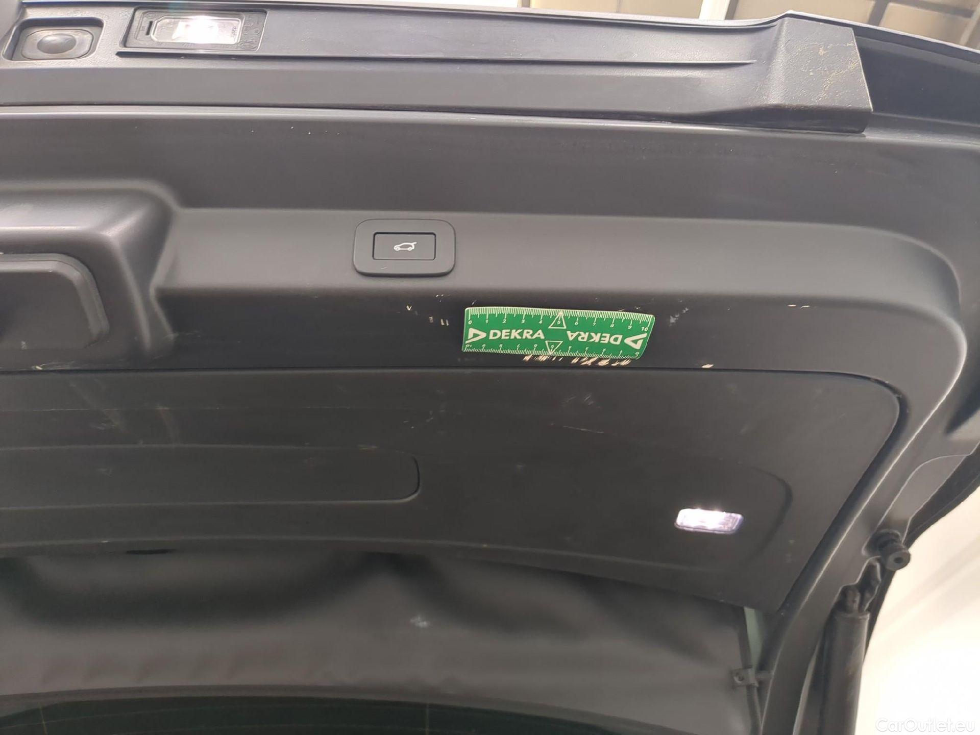  Land Rover  Range Rover Sport LAND ROVER  / 2022 / 5P / SUV P460e - HSE Dynamic #6