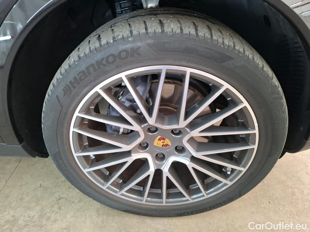  Porsche  Cayenne PORSCHE  5p SUV  E-Hybrid #5