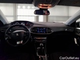  Peugeot  308 PEUGEOT  / 2017 / 5P / BERLINA ACTIVE PACK BLUEHDI 130 SeS #3