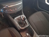  Peugeot  308 PEUGEOT  / 2017 / 5P / BERLINA ACTIVE PACK BLUEHDI 130 SeS #66