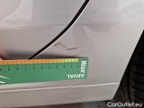  Volkswagen  Golf  VOLKSWAGEN / 2019 / 5P / BERLINA 2.0 TDI SCR 110KW STYLE DSG #77