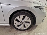  Volkswagen  Golf  VOLKSWAGEN / 2019 / 5P / BERLINA 2.0 TDI SCR 110KW STYLE DSG #101
