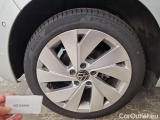  Volkswagen  Golf  VOLKSWAGEN / 2019 / 5P / BERLINA 2.0 TDI SCR 110KW STYLE DSG #104
