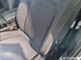  Volkswagen  Golf  VOLKSWAGEN / 2019 / 5P / BERLINA 2.0 TDI SCR 85KW LIFE DSG #85