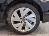  Volkswagen  Golf  VOLKSWAGEN / 2019 / 5P / BERLINA 2.0 TDI SCR 85KW STYLE DSG #19