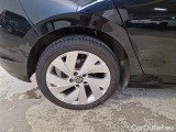  Volkswagen  Golf  VOLKSWAGEN / 2019 / 5P / BERLINA 2.0 TDI SCR 85KW STYLE DSG #58