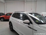  Volkswagen  Tiguan VOLKSWAGEN  / 2020 / 5P / SUV 2.0 TDI SCR 110KWR-LINE DSG #40