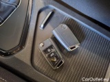  Volkswagen  Tiguan VOLKSWAGEN  / 2020 / 5P / SUV 2.0 TDI SCR 110KWR-LINE DSG #6