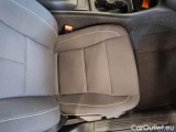  Volvo  XC 40 VOLVO XC40 / 2017 / 5P / SUV T3 AUTOMATICO MOMENTUM PRO #16