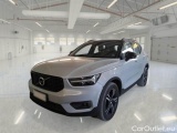 Volvo XC 40 VOLVO XC40 / 2017 / 5P / SUV T3 AUTOMATICO R-DESIGN