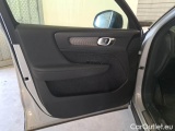  Volvo  XC 40 VOLVO XC40 / 2017 / 5P / SUV T3 AUTOMATICO R-DESIGN #142