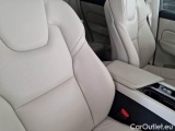  Volvo  XC60 VOLVO  / 2021 / 5P / SUV B4 D AWD AUTOMATICO PLUS BRIGHT #90