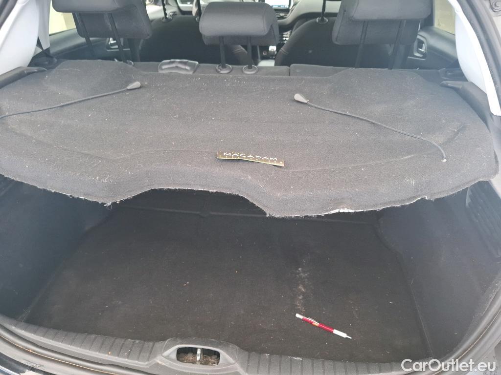  Peugeot  208  Allure Business 1.2 PureTech 110CV BVM6 E6dT #50