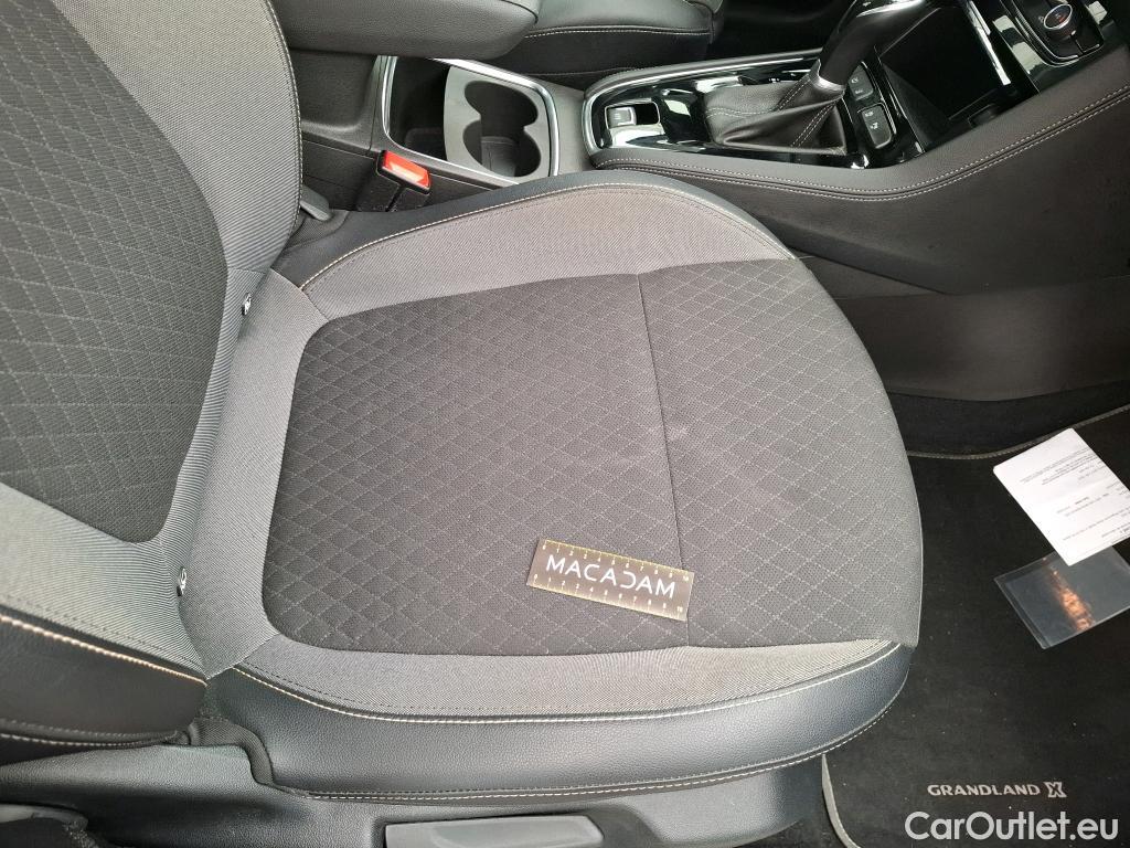  Opel   Grandland X Grandland X Elegance Business 1.2 Turbo 130CV BVA8 E6d #46