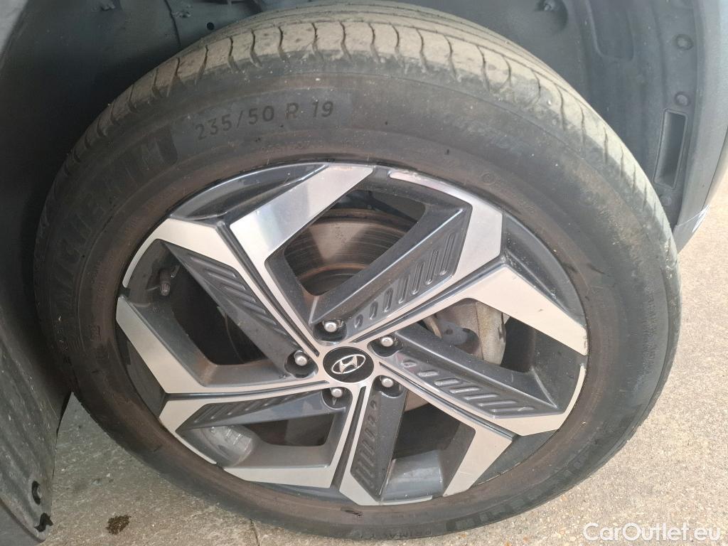  Hyundai  Tucson HYUNDAI  / 2020 / 5P / SUV 1.6 PHEV 265 HTRAC CREATIVE 4WD AUTO #19