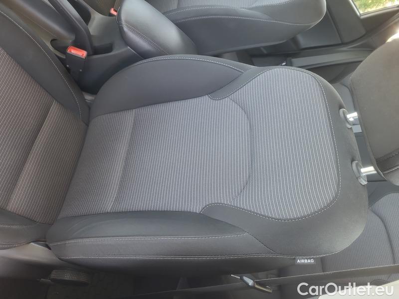  Hyundai  i30  (PD)(01.2017  ->)  1.5T MHEV Comf kombi 5d #7