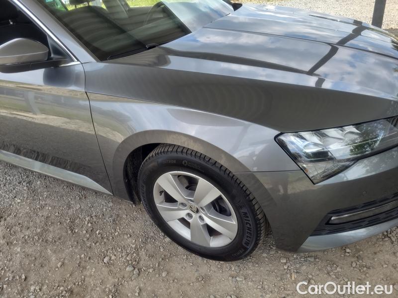  Skoda  Superb  2 (2008) Supe.FL1.5TSI 110 Ambition #13