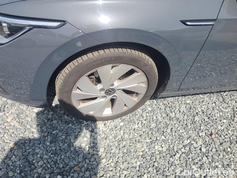  Volkswagen  Golf  VIII Variant (CG5) 2020 Var.2.0TDI 110 Style AT #3