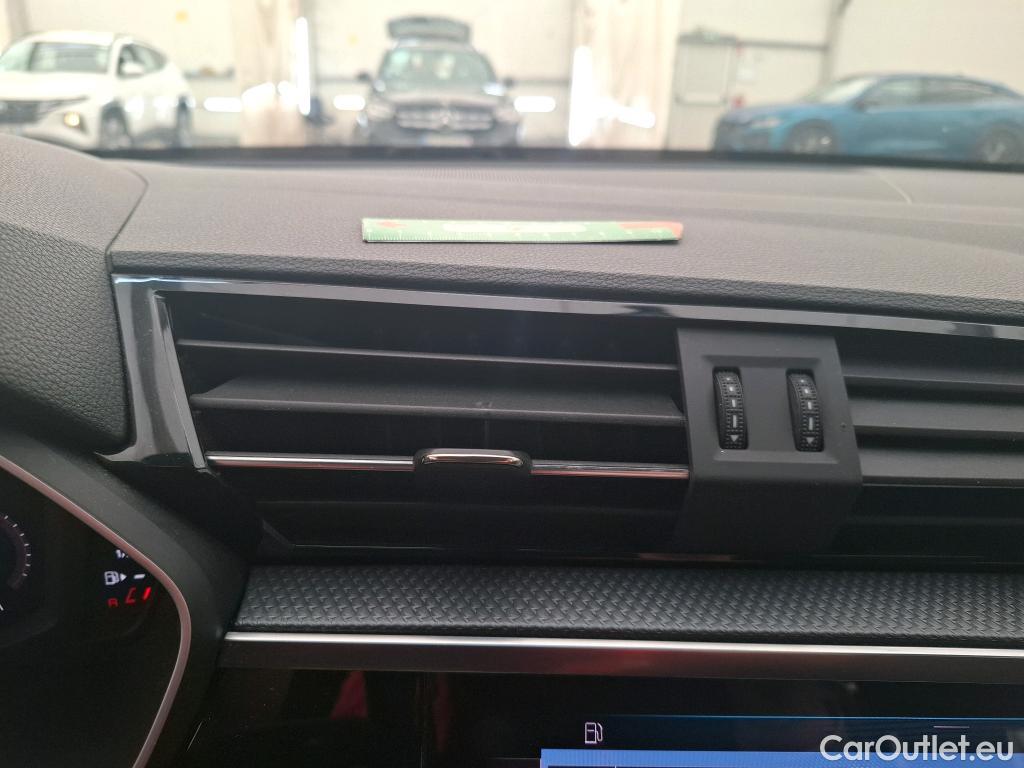  Audi  Q3 AUDI  / 2018 / 5P / SUV 35 TFSI 150 S TRONIC S LINE #9