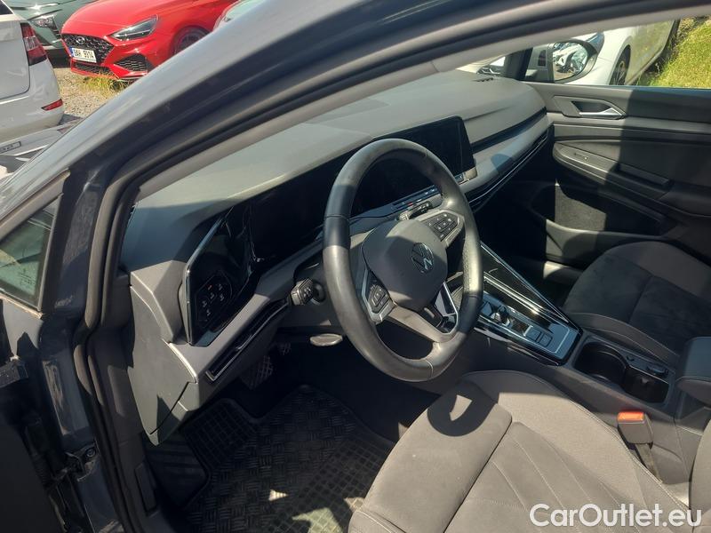  Volkswagen  Golf  VIII Variant (CG5) 2020 Var.2.0TDI 110 Style AT #9