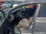  Volkswagen  Golf  VIII Variant (CG5) 2020 Var.2.0TDI 110 Style AT #7