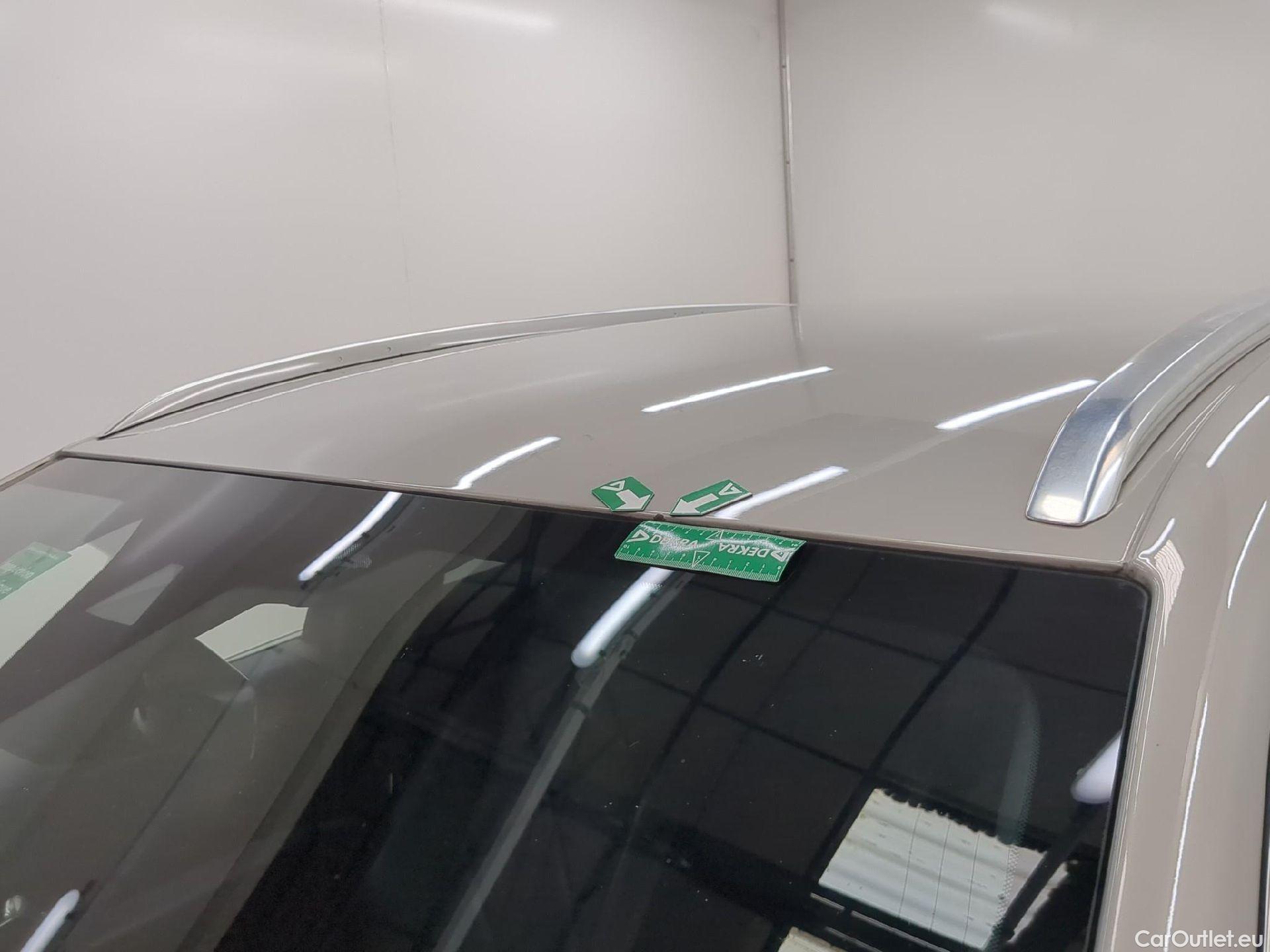  DS  DS7 DS DS 7 Crossback / 2017 / 5P / SUV E-TENSE 4x4 300 RIVOLI #8
