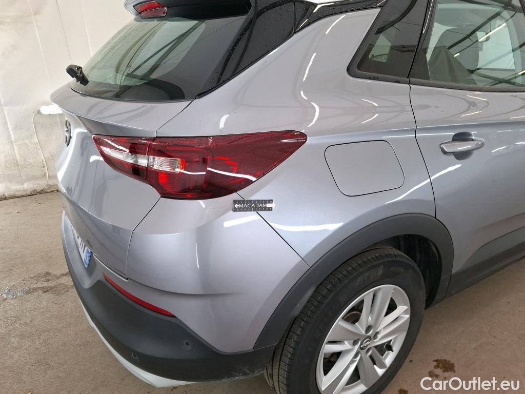  Opel   Grandland X Grandland X Elegance Business 1.2 Turbo 130CV BVA8 E6d #3